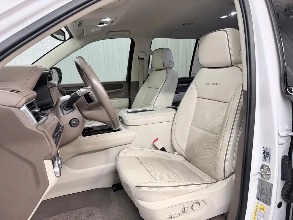 used 2021 GMC Yukon car, priced at $43,433