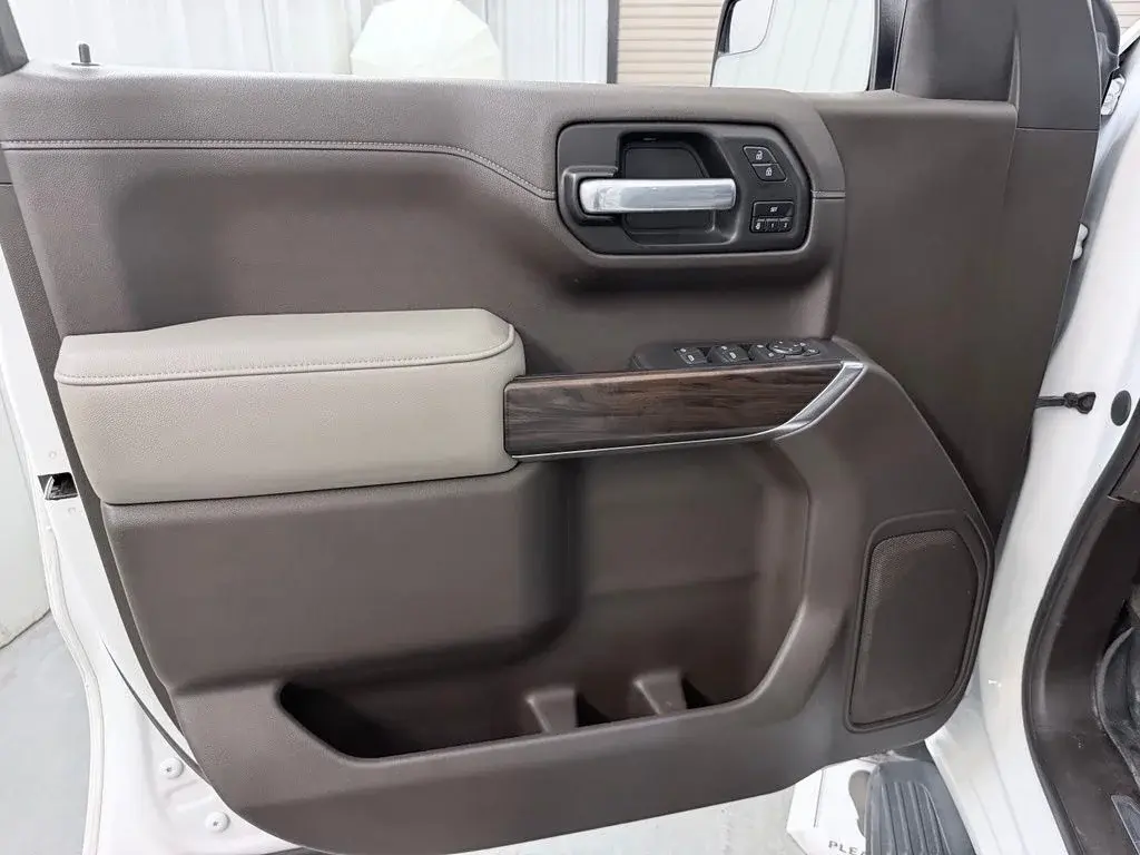 used 2021 GMC Sierra 1500 car, priced at $37,931