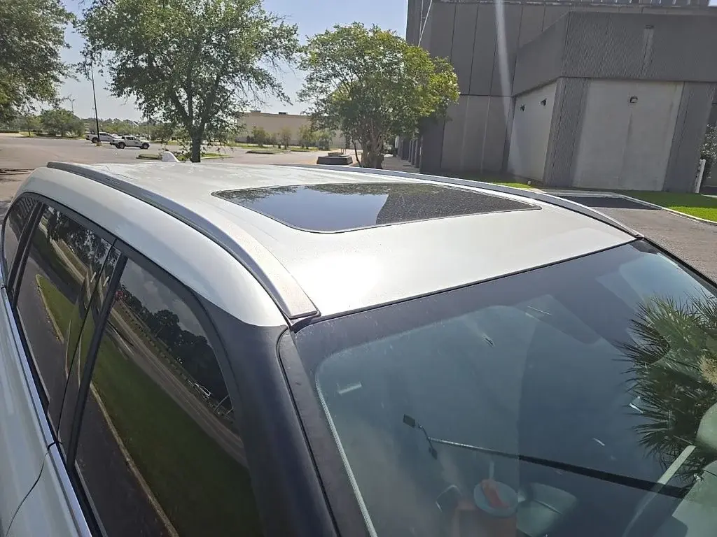 used 2022 Toyota Highlander car, priced at $34,433