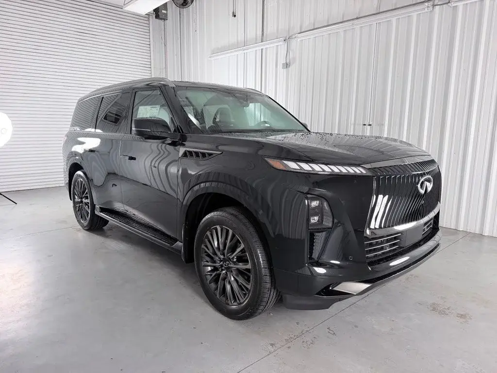 new 2027 INFINITI QX80 car, priced at $113,188