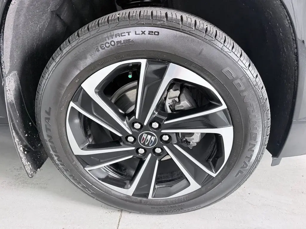 used 2025 Buick Enclave car, priced at $43,472