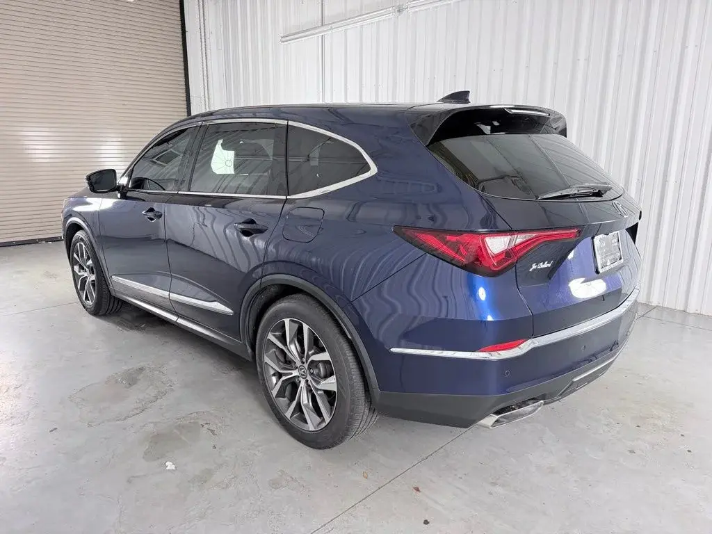 used 2022 Acura MDX car, priced at $31,820