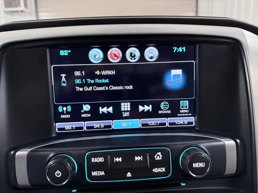 used 2017 GMC Sierra 1500 car, priced at $33,930