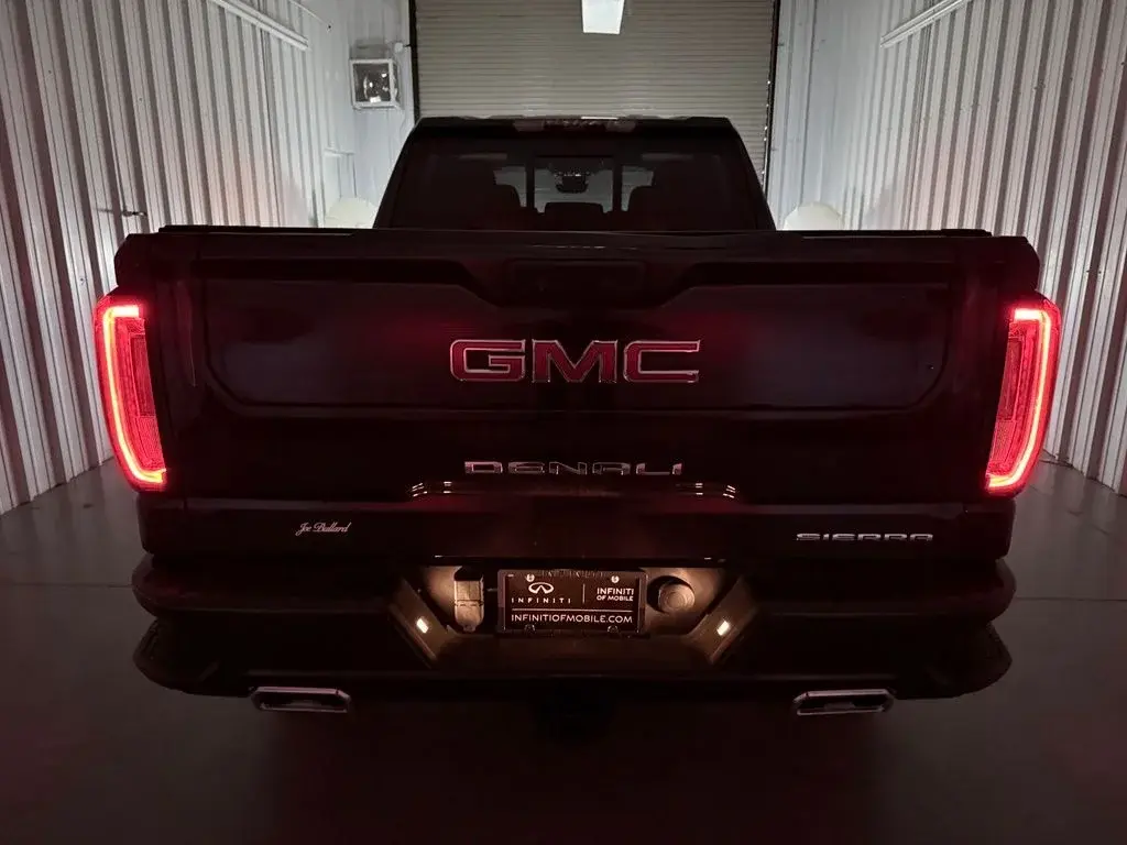 used 2025 GMC Sierra 1500 car, priced at $58,158