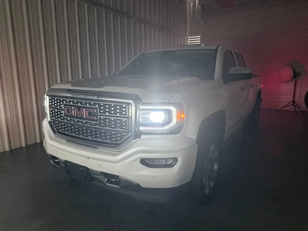 used 2017 GMC Sierra 1500 car, priced at $28,931