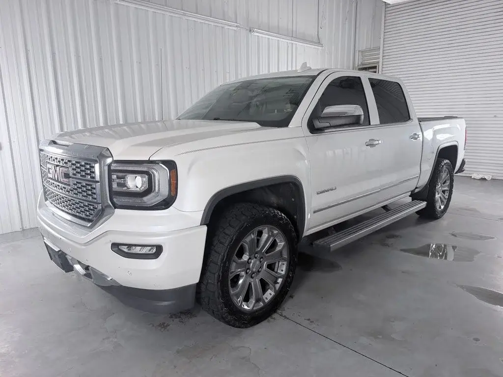 used 2017 GMC Sierra 1500 car, priced at $28,931