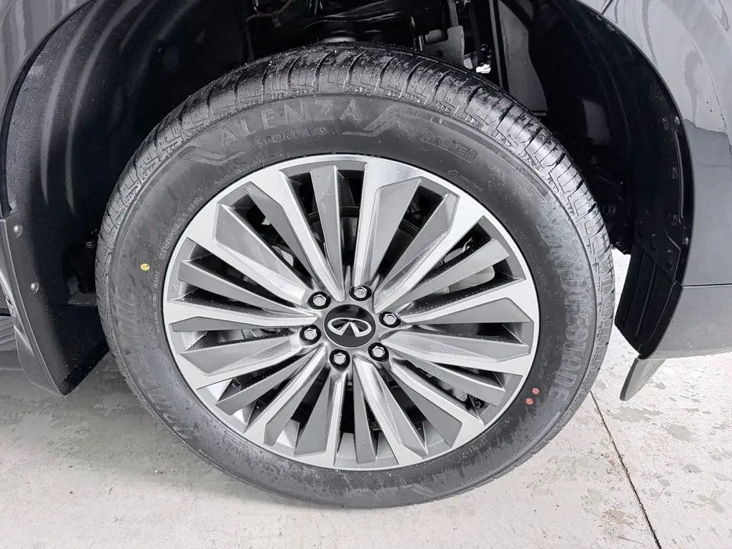 new 2026 INFINITI QX80 car, priced at $87,473