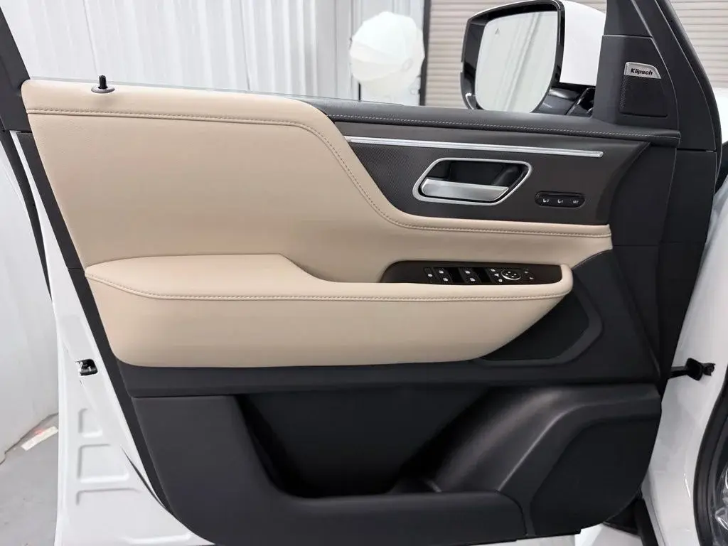 new 2026 INFINITI QX80 car, priced at $79,633