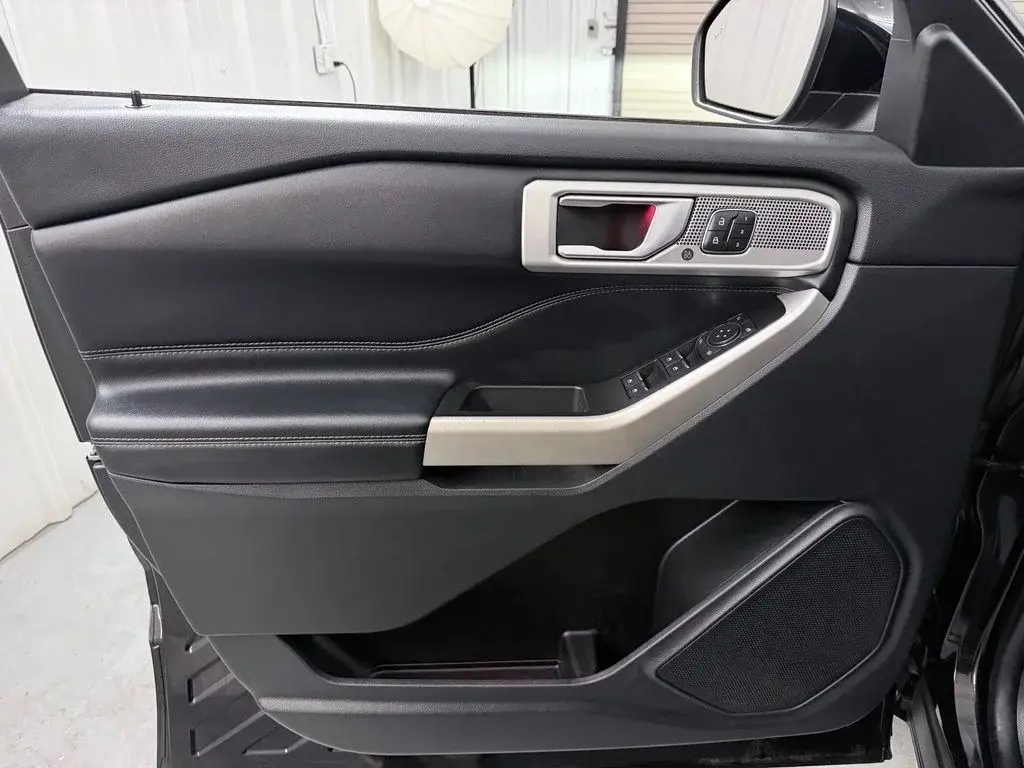 used 2022 Ford Explorer car, priced at $27,559