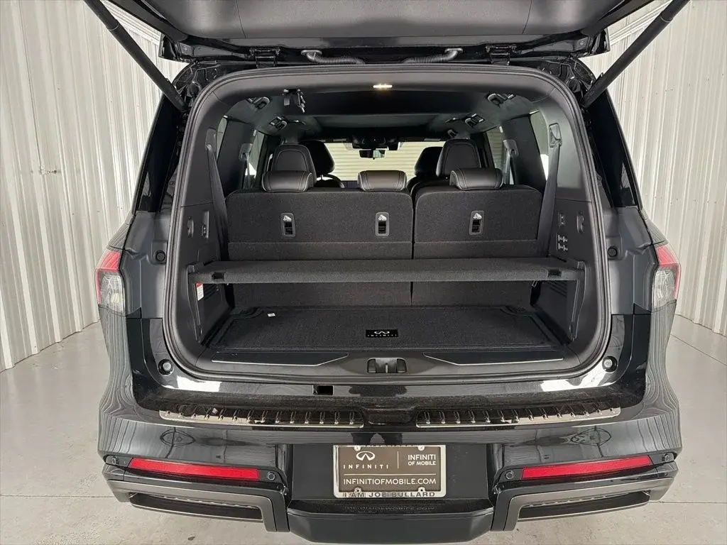 used 2026 INFINITI QX80 car, priced at $94,432
