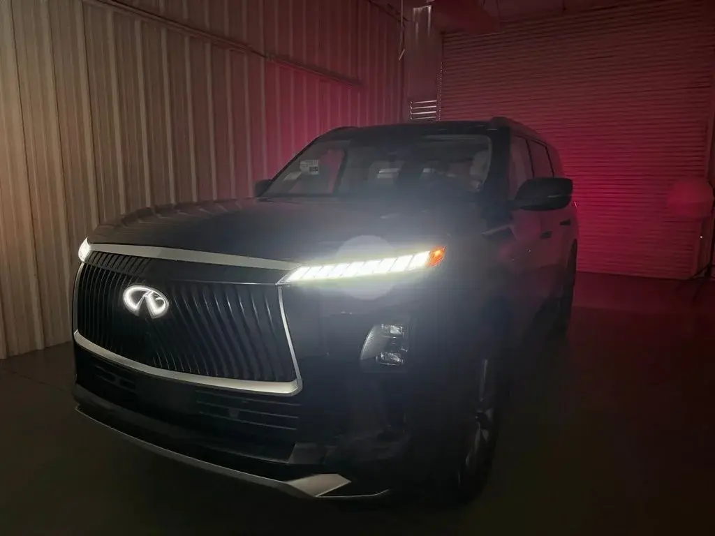 new 2026 INFINITI QX80 car, priced at $78,733