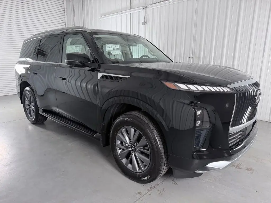 new 2026 INFINITI QX80 car, priced at $78,733