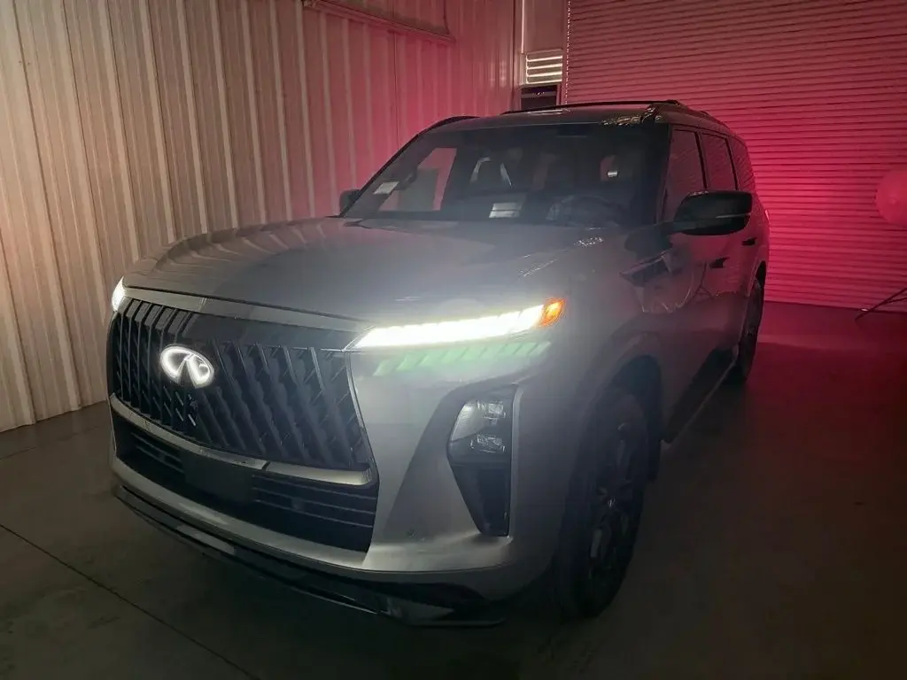 new 2026 INFINITI QX80 car, priced at $96,768