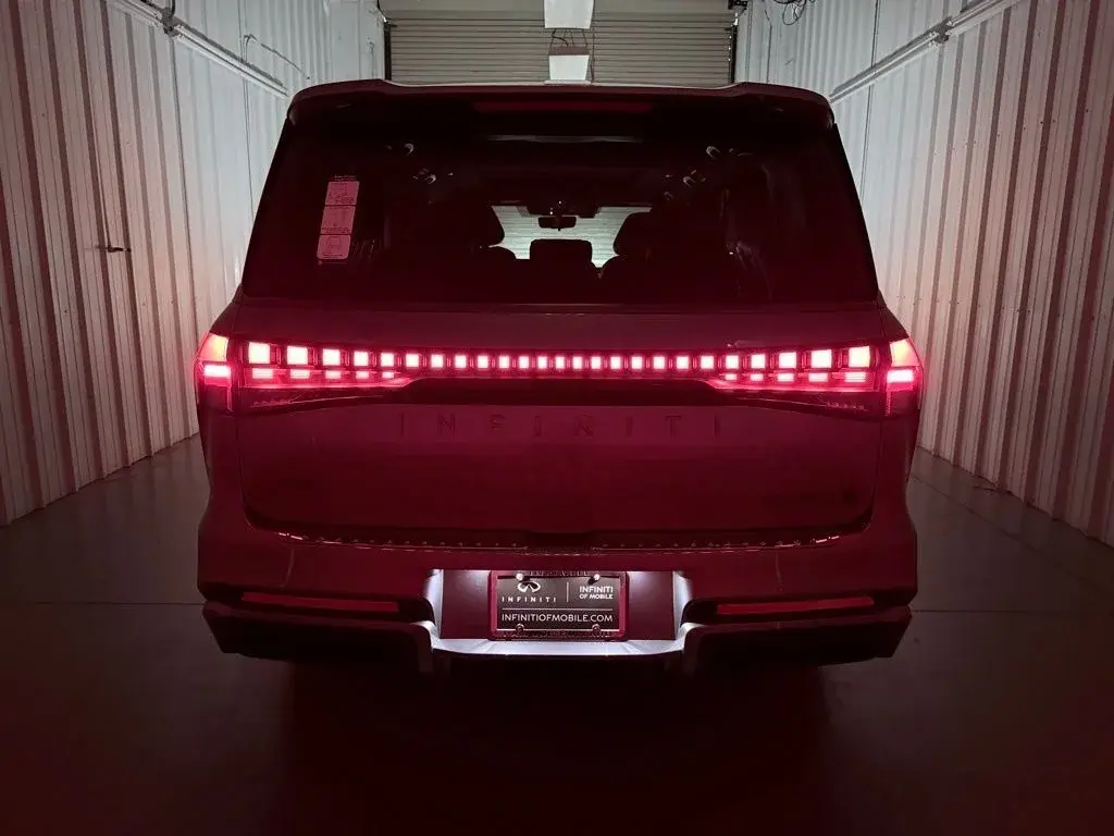 new 2026 INFINITI QX80 car, priced at $96,768
