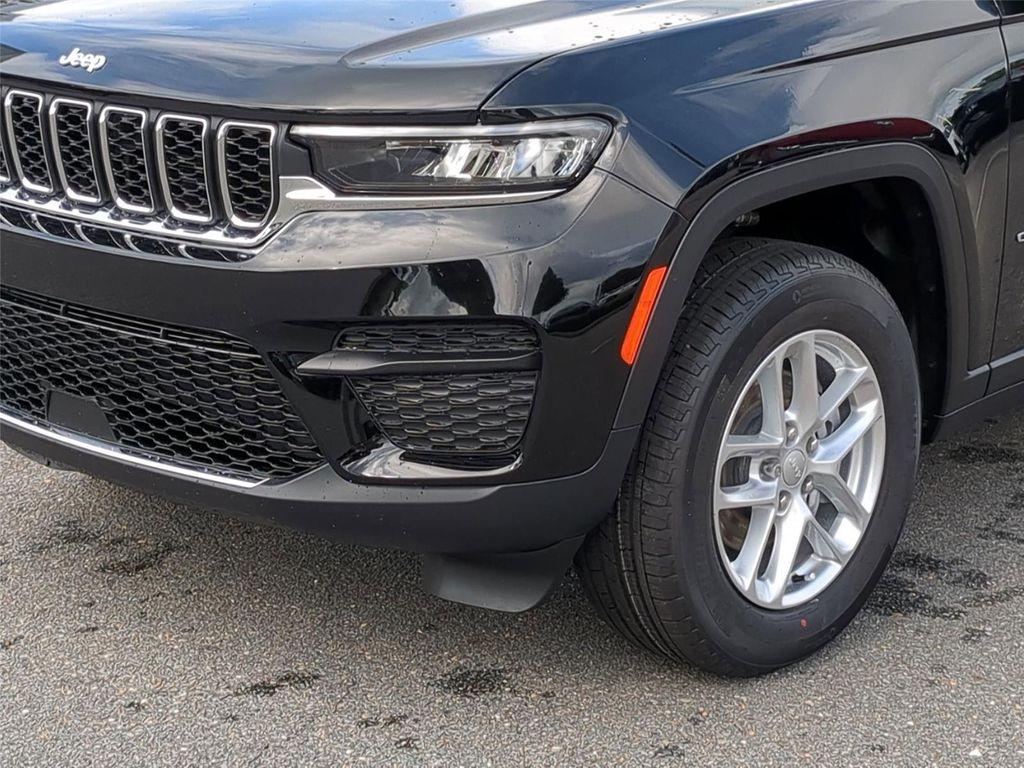 new 2026 Jeep Grand Cherokee car, priced at $40,729