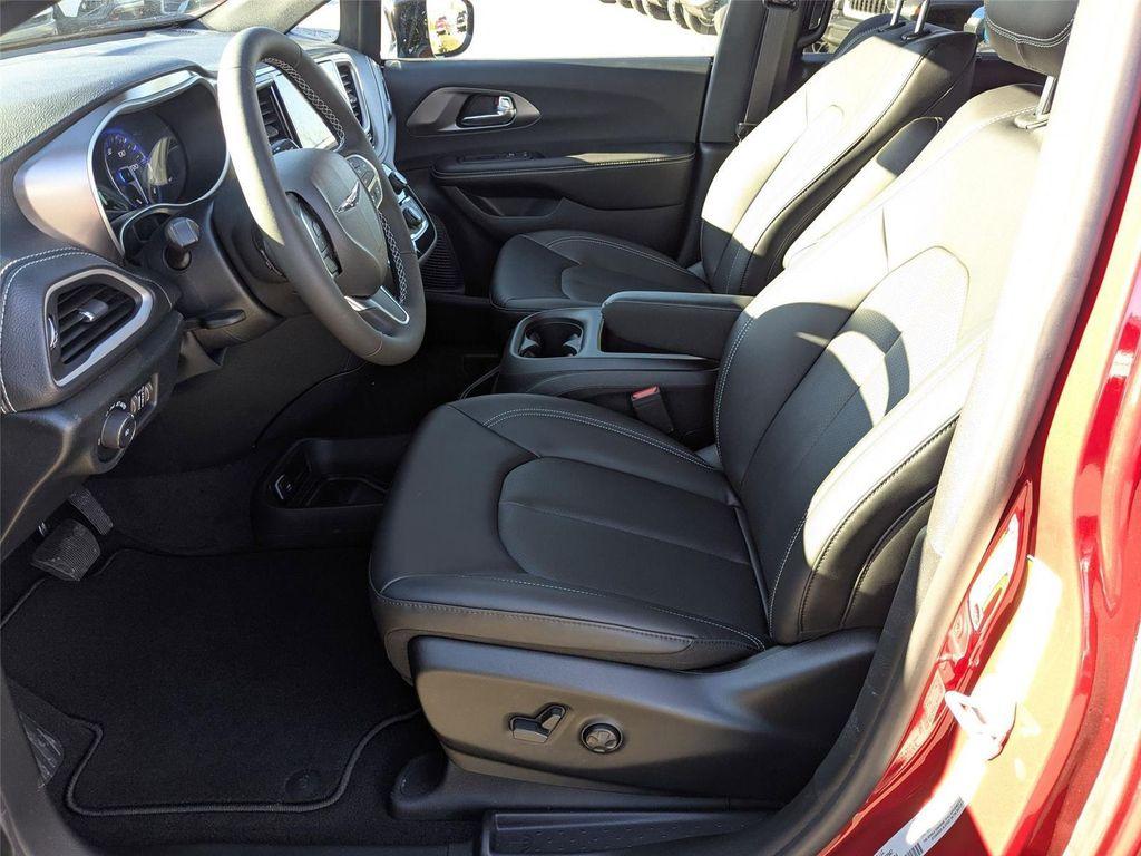 new 2026 Chrysler Pacifica car, priced at $42,338