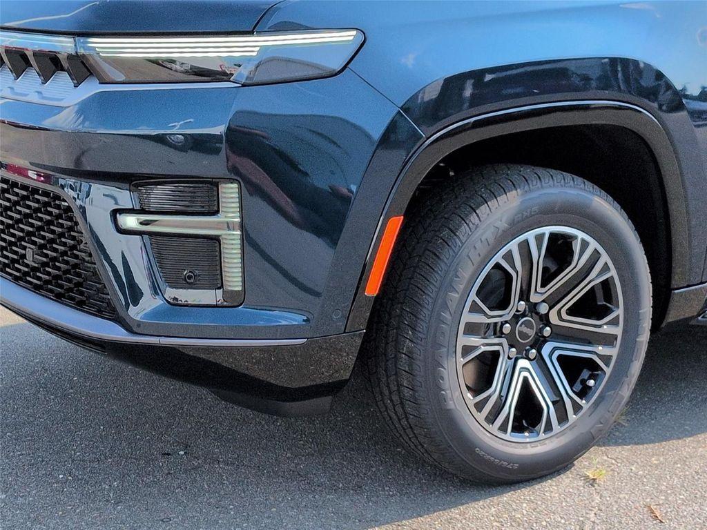 new 2026 Jeep Grand Wagoneer car, priced at $75,204