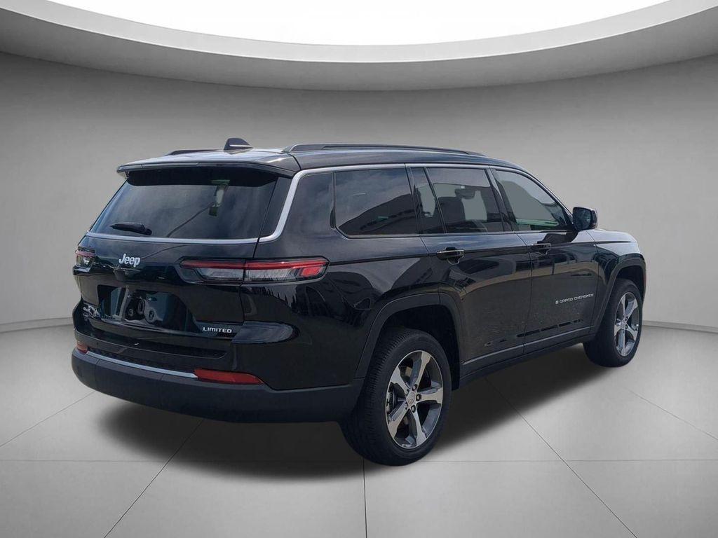 new 2026 Jeep Grand Cherokee L car, priced at $47,129