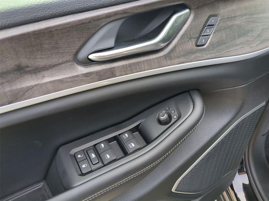 new 2026 Jeep Grand Cherokee L car, priced at $47,129