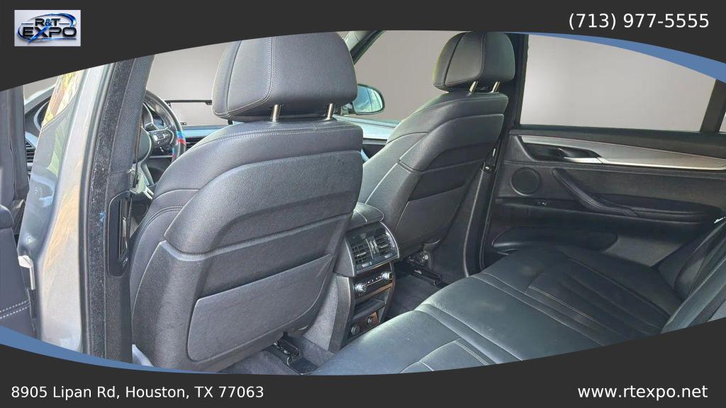 BMW X5 view 25
