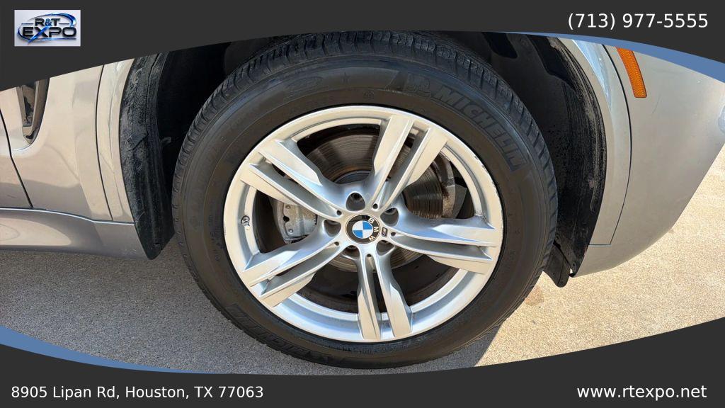 BMW X5 view 11