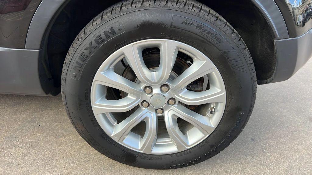 used 2016 Land Rover Range Rover Evoque car, priced at $13,995