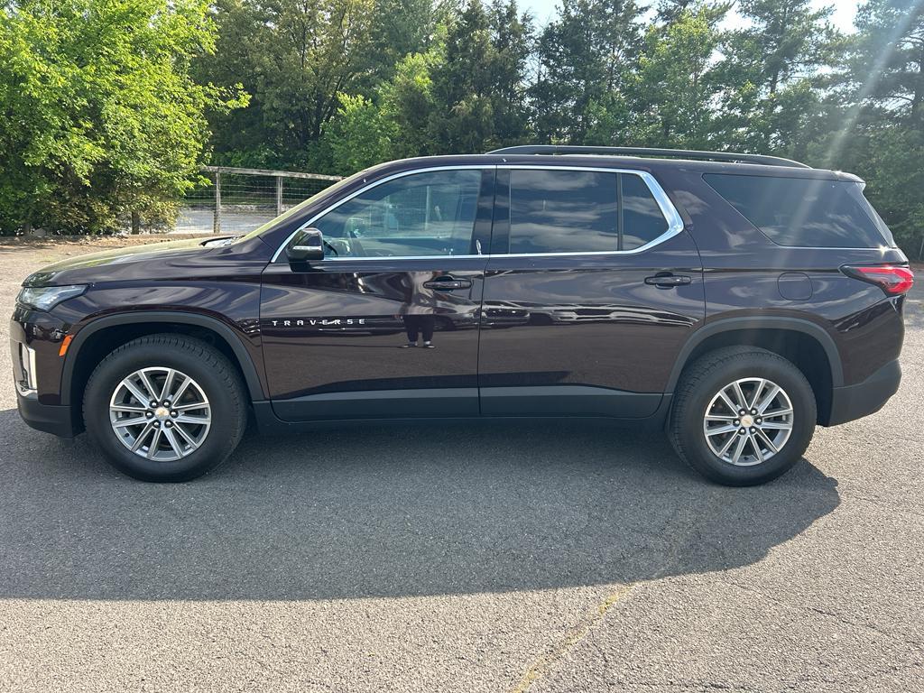 used 2022 Chevrolet Traverse car, priced at $23,745