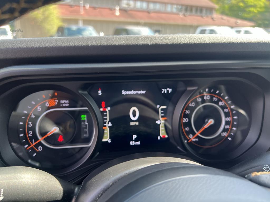 new 2025 Jeep Wrangler car, priced at $97,990