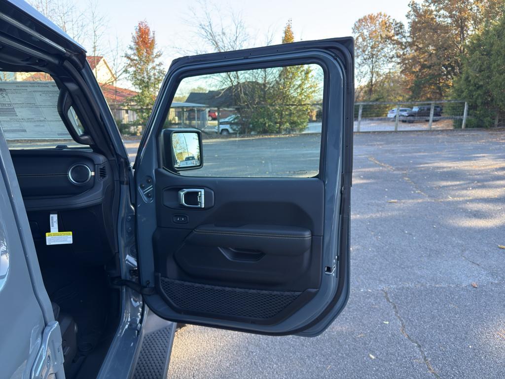 new 2026 Jeep Wrangler car, priced at $55,262