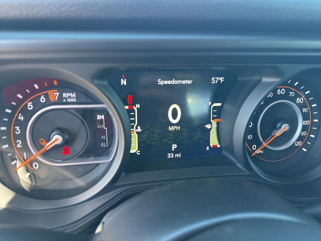 new 2025 Jeep Gladiator car, priced at $46,220