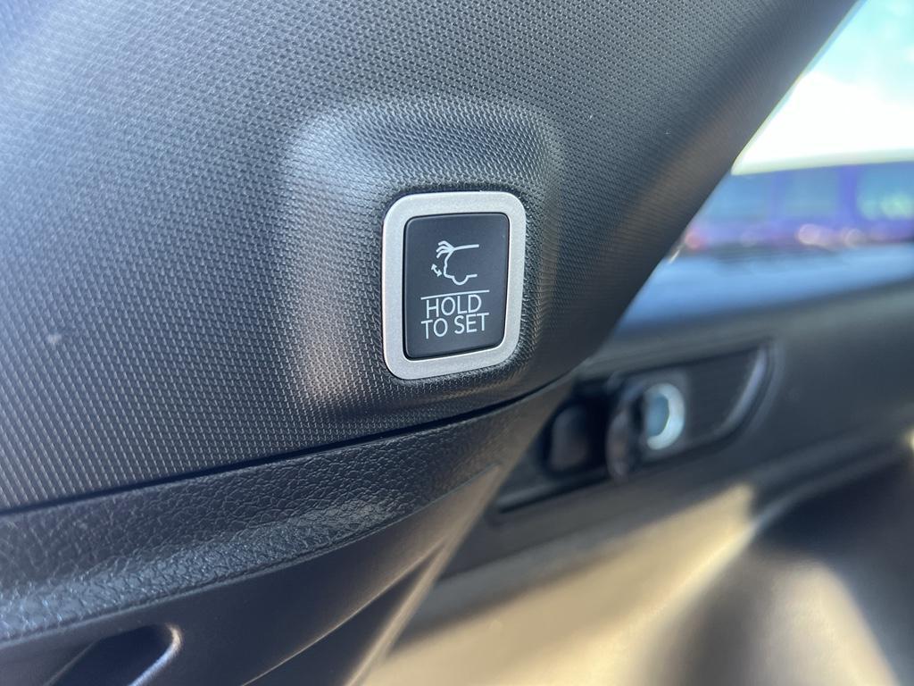 new 2025 Jeep Grand Cherokee car, priced at $51,958