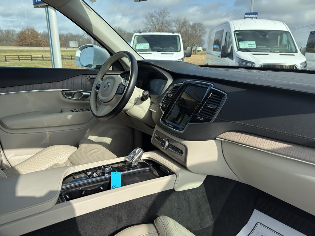 used 2021 Volvo XC90 Recharge Plug-In Hybrid car, priced at $31,001
