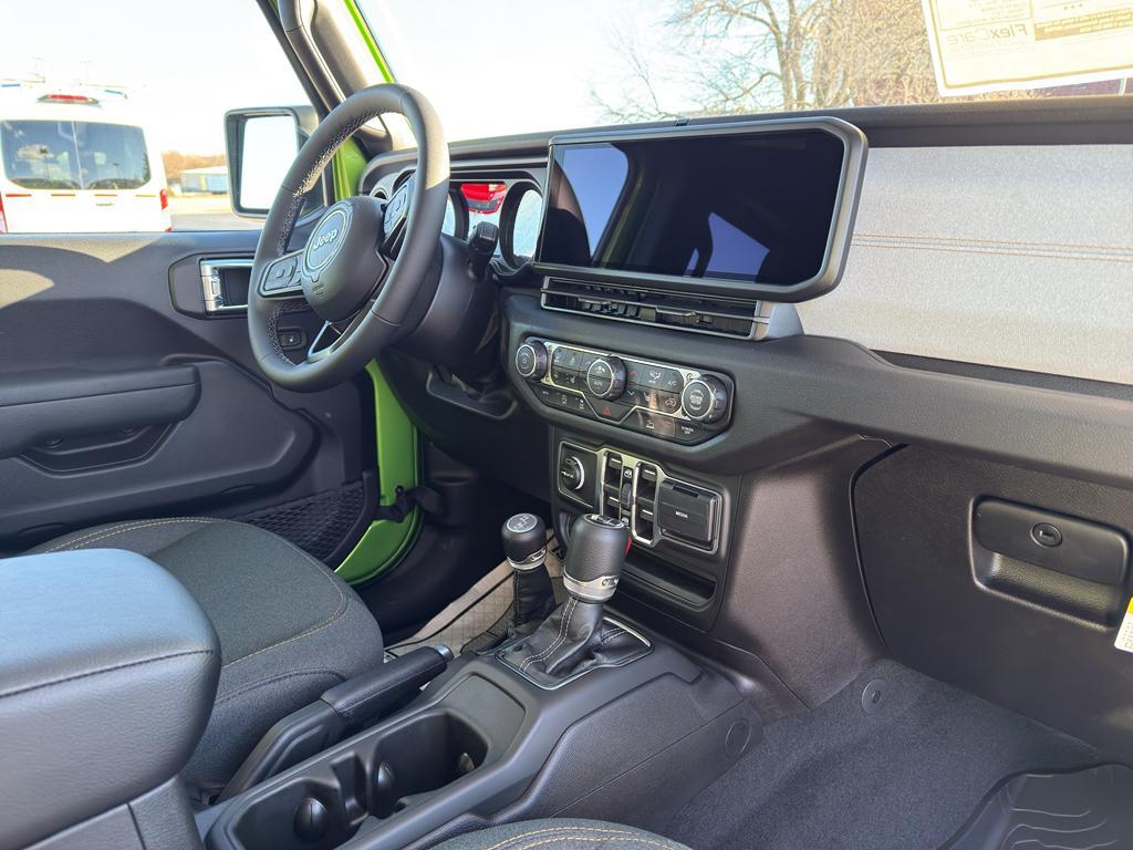 new 2026 Jeep Wrangler car, priced at $46,927