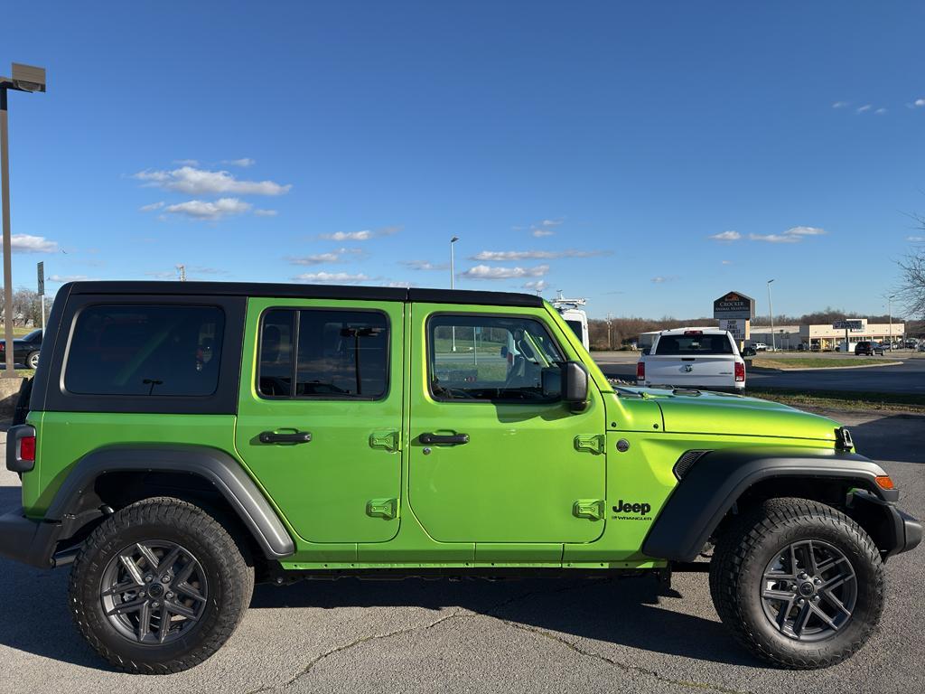 new 2026 Jeep Wrangler car, priced at $46,927