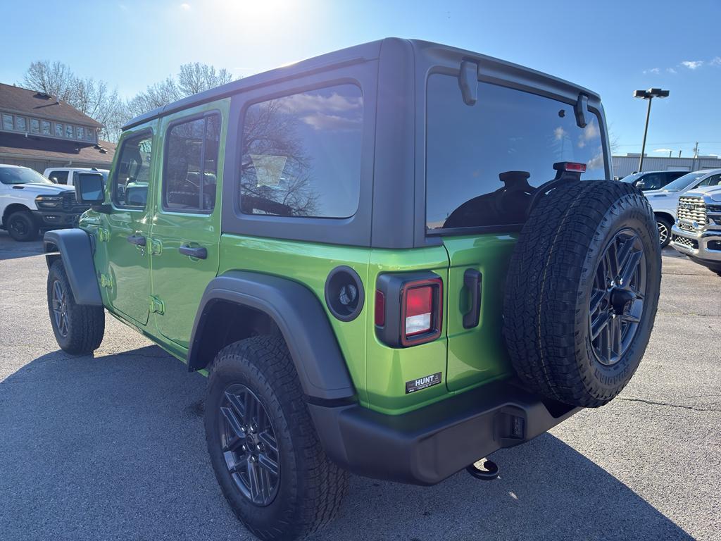 new 2026 Jeep Wrangler car, priced at $46,927