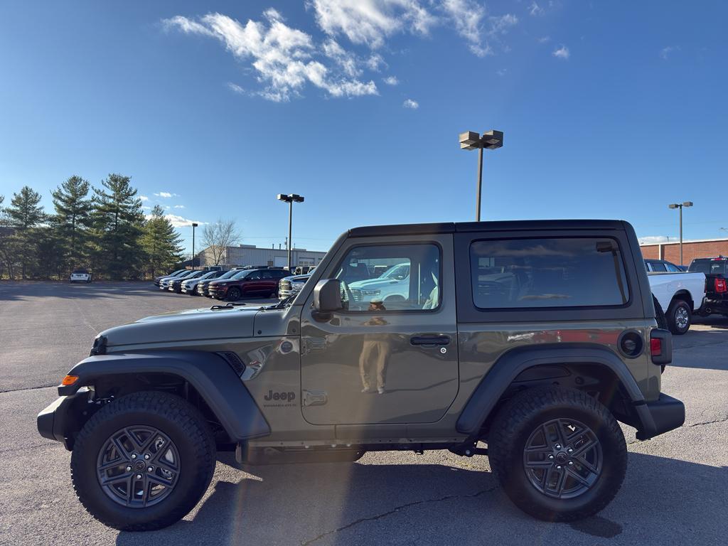 new 2026 Jeep Wrangler car, priced at $43,552