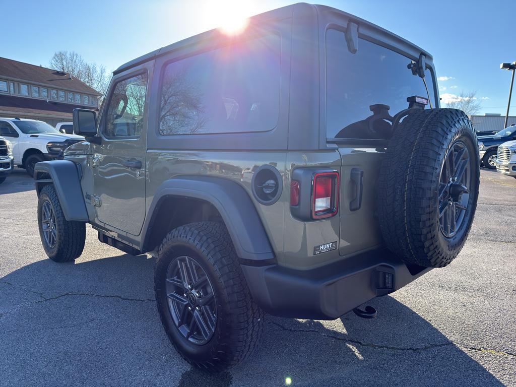 new 2026 Jeep Wrangler car, priced at $43,552
