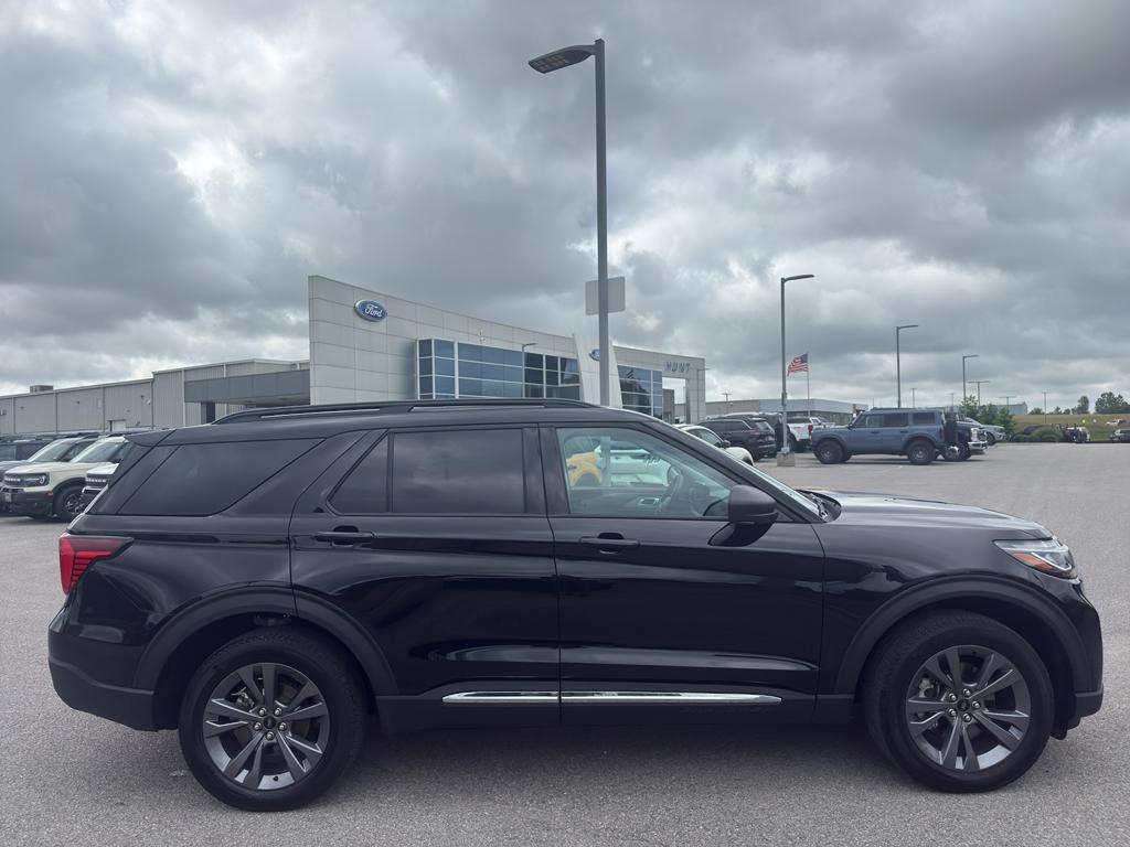 used 2025 Ford Explorer car, priced at $41,995