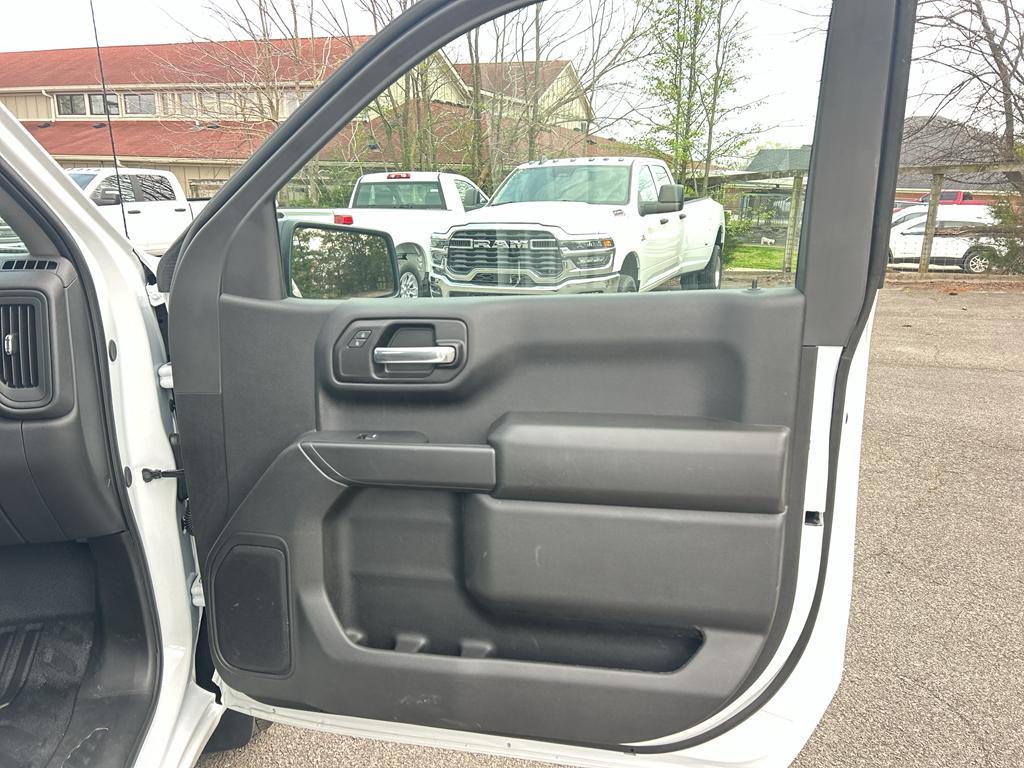 used 2025 Chevrolet Silverado 1500 car, priced at $34,985