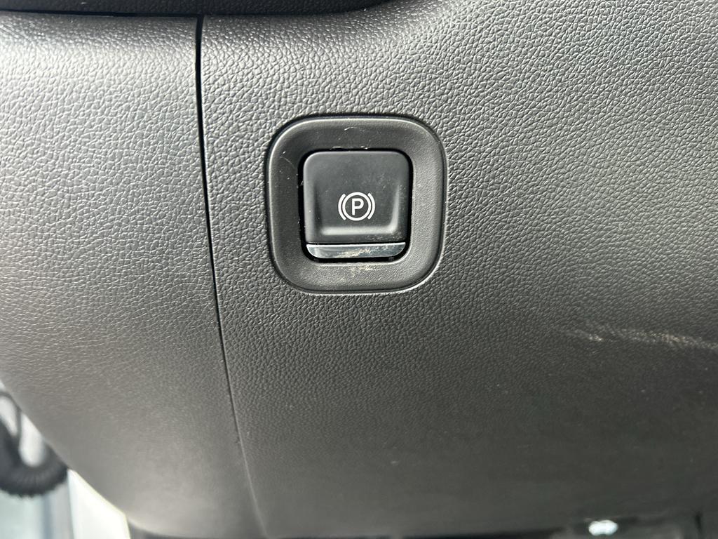 used 2025 Chevrolet Silverado 1500 car, priced at $34,985