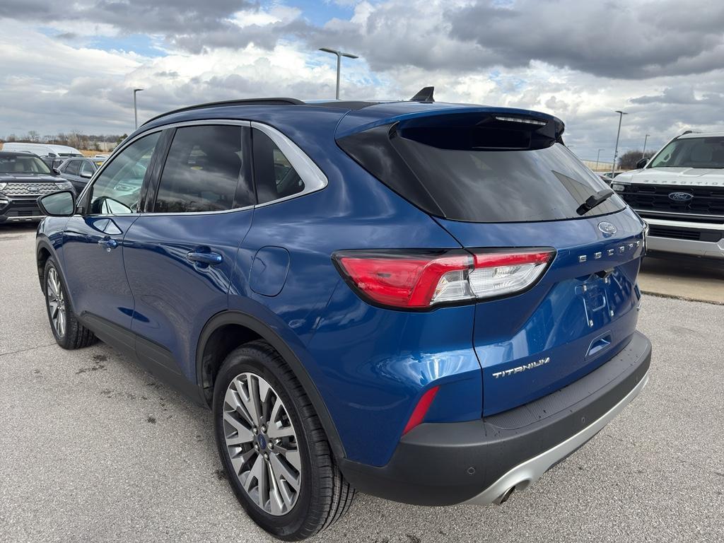 used 2022 Ford Escape car, priced at $17,995