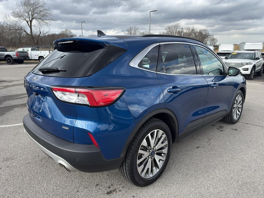 used 2022 Ford Escape car, priced at $17,995