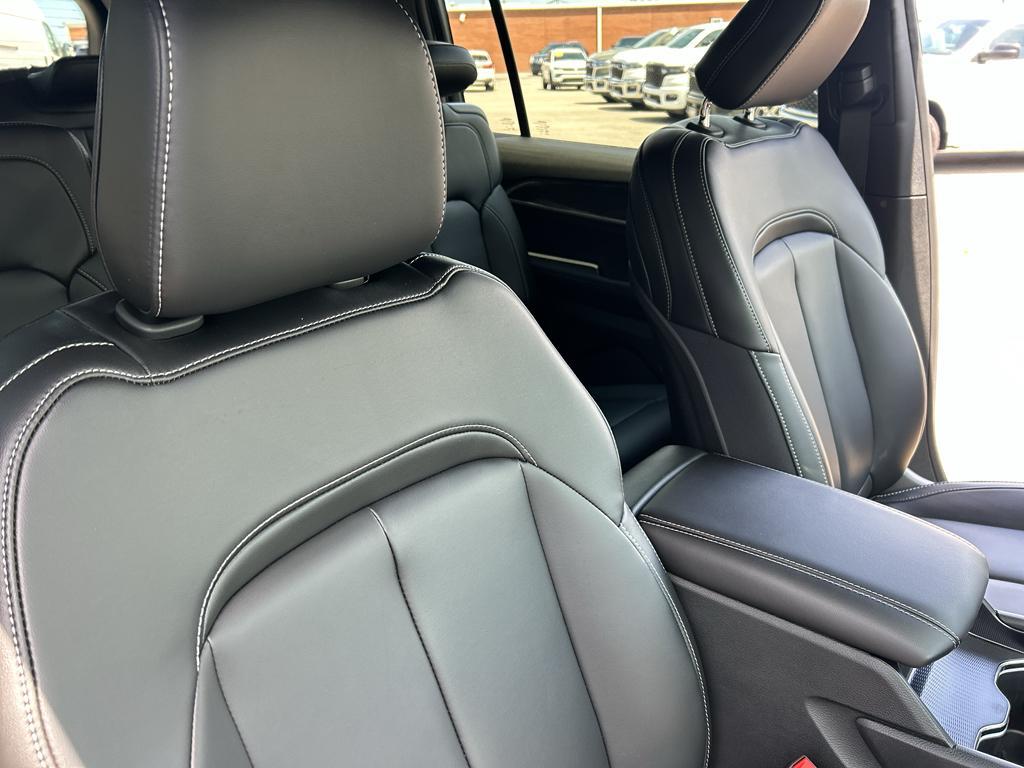 new 2026 Jeep Grand Cherokee L car, priced at $53,223