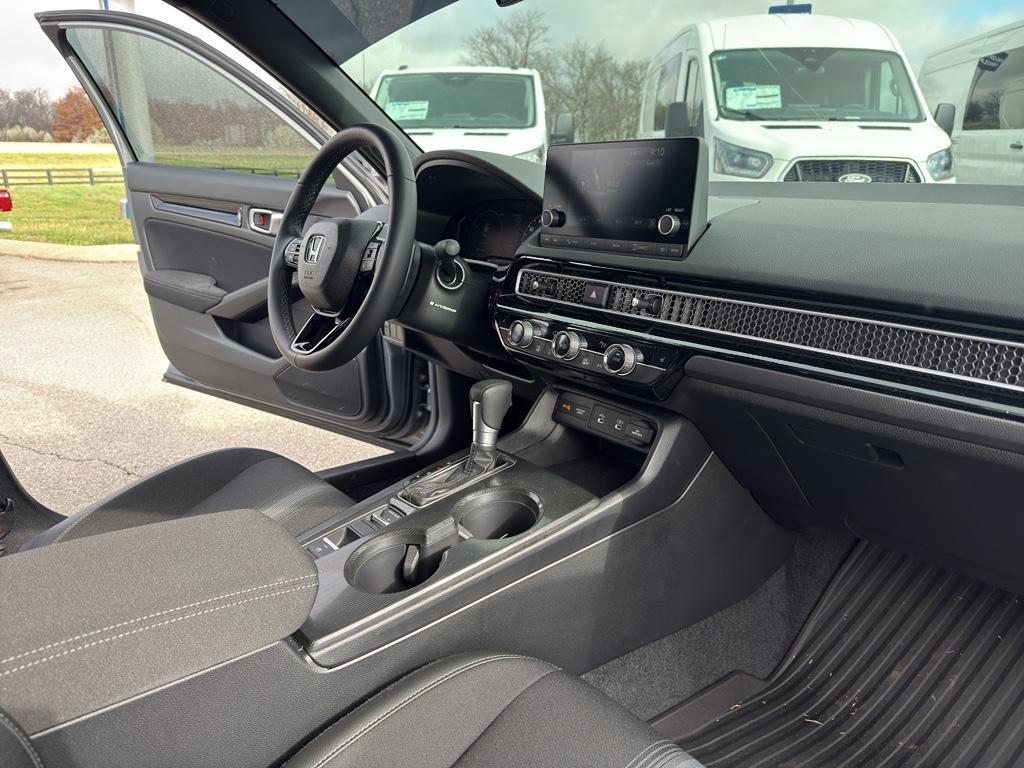 used 2026 Honda Civic Hybrid car, priced at $29,595