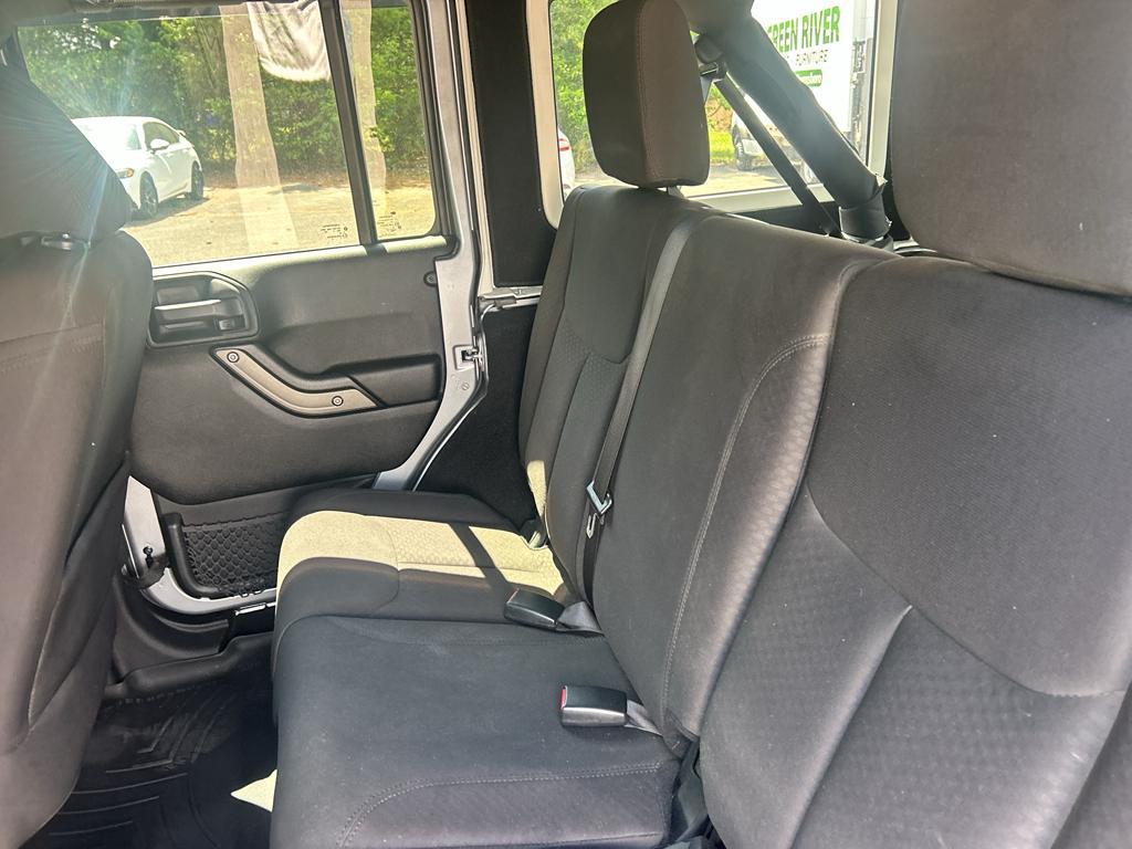 used 2015 Jeep Wrangler Unlimited car, priced at $18,945