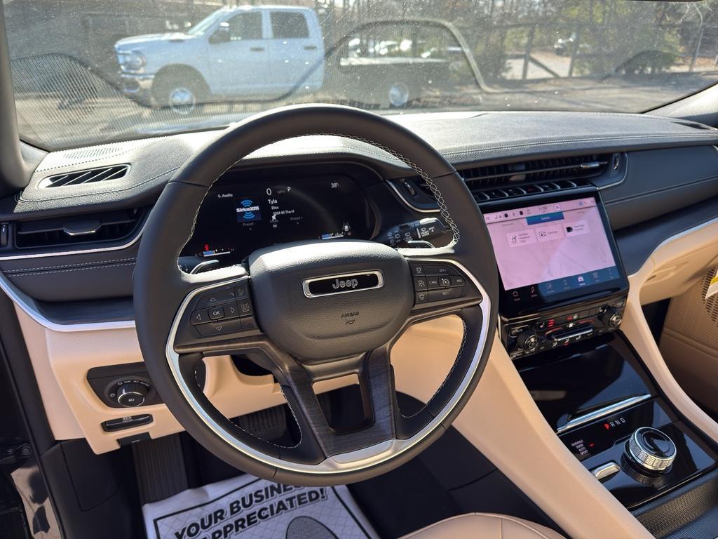 new 2025 Jeep Grand Cherokee L car, priced at $53,338