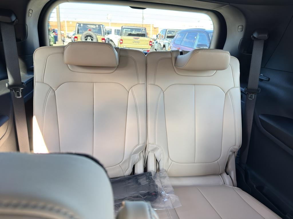 new 2025 Jeep Grand Cherokee L car, priced at $53,338