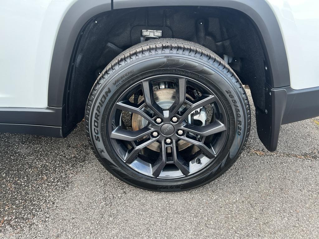 new 2025 Jeep Grand Cherokee L car, priced at $54,191