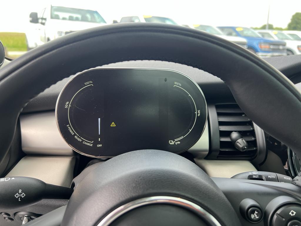 used 2021 MINI SE Hardtop car, priced at $16,915