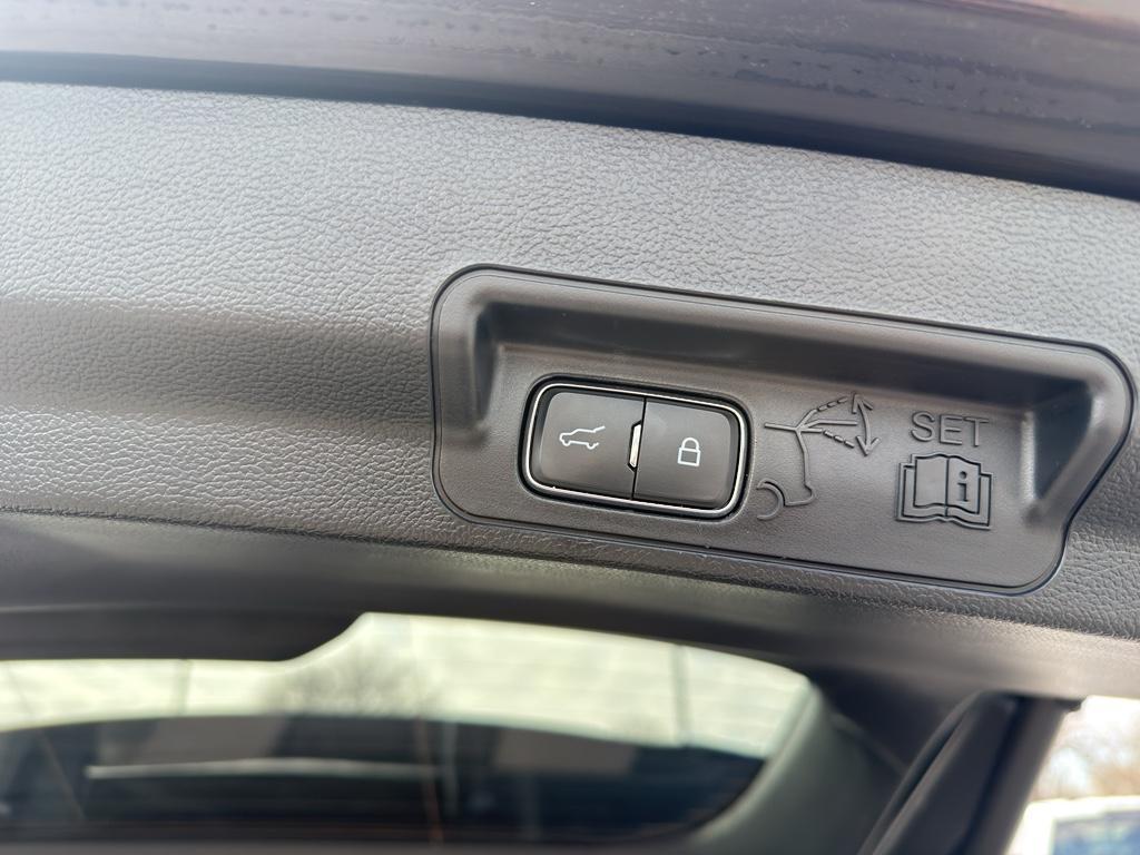 used 2023 Ford Explorer car, priced at $33,585